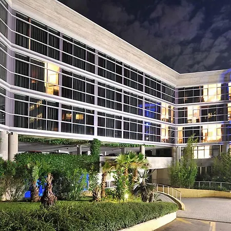 Antares Sport Beauty & Wellness Otel Villafranca di Verona