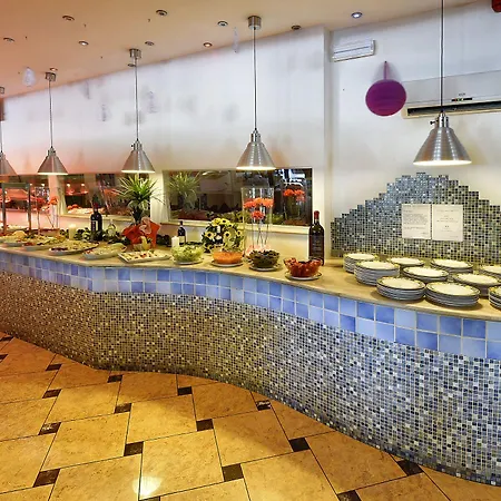 アンタレス スポーツ ビューティ ＆ ウェルネス ヴィッラフランカ・ディ・ヴェローナ